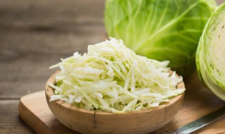 圆白菜酸菜的腌制方法 圆白菜酸菜的腌制方法窍门视频