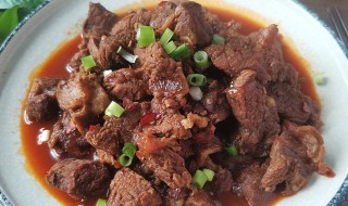 红烧牛肉的做法 最正宗的做法 红烧牛肉怎样做好吃又嫩