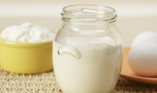 薏米粉加牛奶的功效与作用 薏米粉加牛奶的功效与作用禁忌