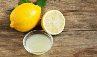 柠檬汁作用与功效 柠檬汁的功效有哪些