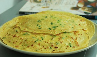 鸡蛋饼可以用高筋面粉吗 做鸡蛋饼用高筋面粉好还是低筋面粉好