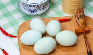 为什么老人说吃鸭蛋比鸡蛋好 鸡蛋鸭蛋混合炒可以吗