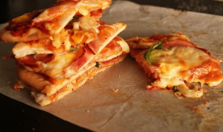 炸鸡披萨的做法和配方 炸鸡披萨怎么做