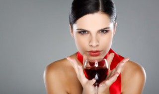 干红与葡萄酒的区别在哪里 干红葡萄酒跟葡萄酒有什么区别