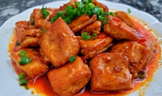 家常红烧豆腐鱼的做法 家常红烧豆腐鱼的做法窍门