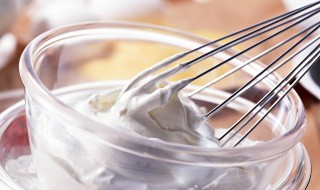 用纯牛奶自制淡奶油 纯牛奶可以打发成奶油吗