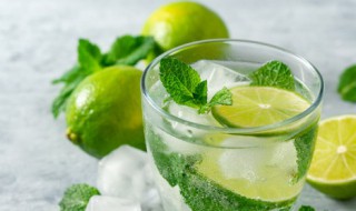柠檬的功效与作用及食用方法和禁忌 柠檬的功效与作用及食用方法和禁忌