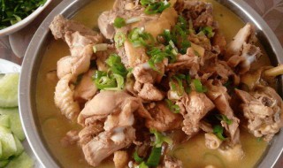 铁锅炖鸡一般炖30分钟熟了吗 普通锅炖鸡需要炖多久