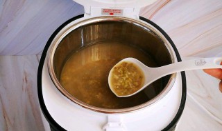 电饭锅煮绿豆汤 电饭锅煮绿豆汤为什么是红色的
