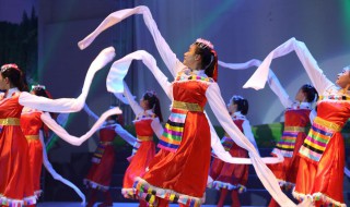 藏族舞蹈基本动作介绍 藏族舞蹈基本动作介绍视频