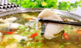 最简单的酸菜鱼的做法配菜有哪些 最简单的酸菜鱼的做法