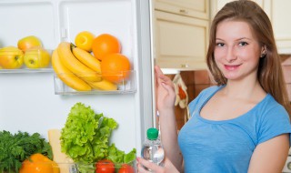 冰箱冷藏的食物可以拿出来直接吃吗 冰箱里冷藏的食物可以直接吃吗