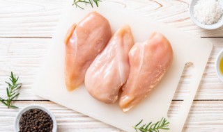 鸡胸肉适合和什么菜炒 鸡胸肉适合和什么菜炒一,鸡胸肉用什么菜炒好吃