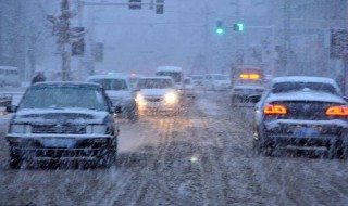 雨雪天气行车注意事项（冰冻雨雪天气行车注意事项）