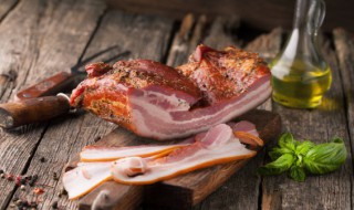 煮猪头肉的做法及配料视频教程 煮猪头肉的做法及配料