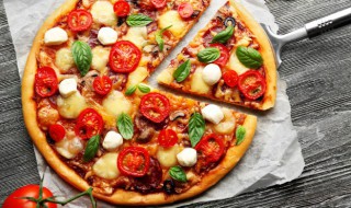 如何制作披萨家常做法无需烤箱 如何制作披萨家常做法