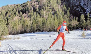 自由式滑雪空中技巧首次进入冬奥会是在 自由式滑雪的起源