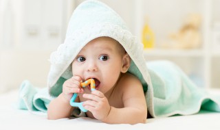 五个月宝宝苹果怎么吃（五个月宝宝吃苹果要蒸熟吗）