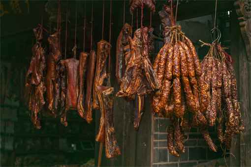 腊肉的腌制方法和配料