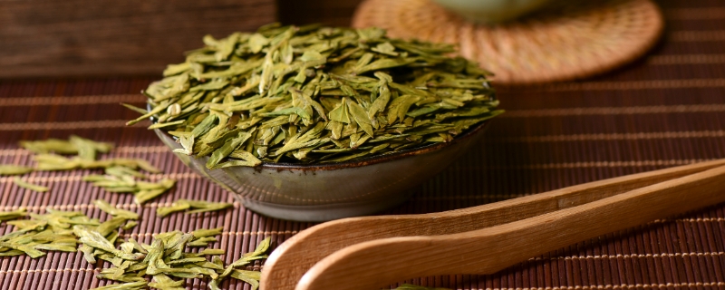 西湖龙井属于什么茶，如何鉴别 西湖龙井茶与龙井茶有何区别
