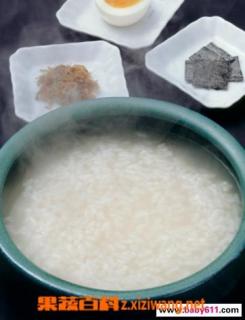 大米粥的做法（大米粥的做法放多少水）