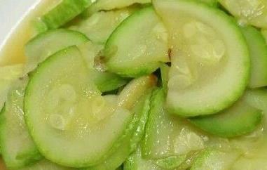 西胡瓜为什么不能吃 西葫芦能生吃吗