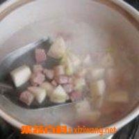 黄花菜干菜煲咸肉粥 黄花菜干菜煲咸肉粥的做法