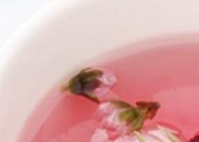 玫瑰茉莉花茶的功效与作用 玫瑰茉莉花茶的功效和作用