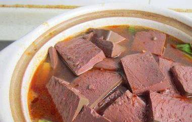 鸭血豆腐的功效与作用 鸭血豆腐的功效与作用及营养
