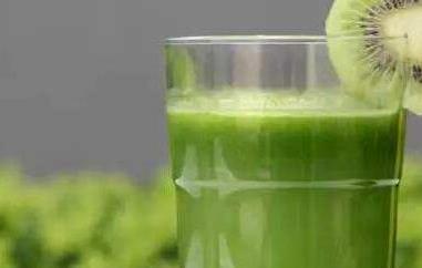 青瓜汁的功效与作用及禁忌症是什么 青瓜汁的功效与作用及禁忌