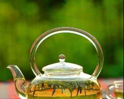 绿茶加蜂蜜功效与作用 绿茶加蜂蜜功效和作用