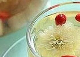 菊花泡水喝的副作用 菊花泡水喝的副作用有哪些