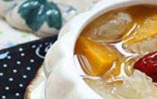 常吃银耳红枣汤的好处和坏处 银耳红枣汤的功效与作用及禁忌