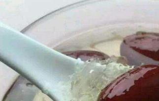 红枣冰糖的功效与作用 红枣冰糖的功效与作用禁忌