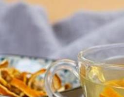 黄芪枸杞陈皮泡水喝的功效与副作用 陈皮泡水喝的功效与副作用