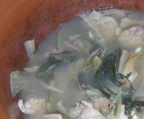 蕨菜干煲汤的功效 干蕨菜可以煲汤吗