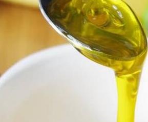 亚麻籽油的功效与作用及食用方法婴儿 亚麻籽油的功效与作用及食用方法