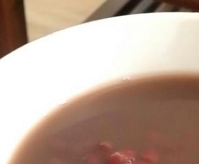 红豆汤的热量与营养（红豆汤有热量吗）