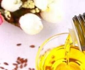 亚麻籽油的作用与副作用 亚麻籽油有什么副作用