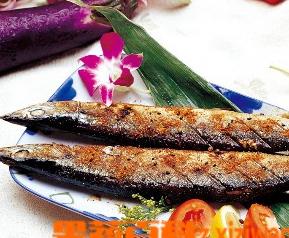 烧烤秋刀鱼的做法步骤教程 秋刀鱼烤制方法
