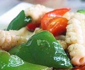 鱿鱼怎么做好吃 鱿鱼怎么做好吃又简单的家常做法洋葱