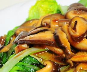 香菇油菜怎么做好吃 素炒香菇油菜怎么做好吃