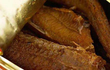 沙丁鱼罐头的家庭做法 沙丁鱼做罐头的做法怎么做?