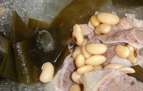 海带黄豆排骨汤的作用 海带黄豆排骨汤的功效和做法