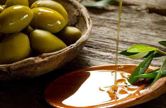 油橄榄果油的功效和用法 油橄榄果油的功效与作用