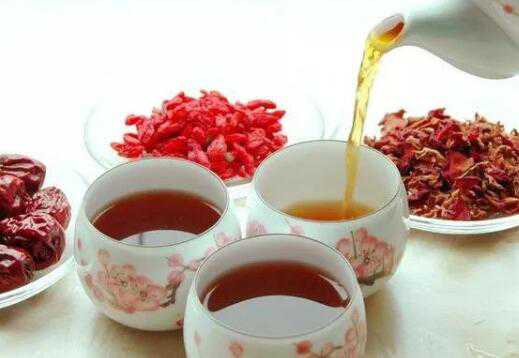 三红茶有哪三种组成 三红茶的功效与禁忌