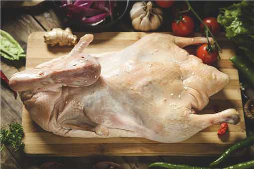 2019年白条鸭肉多少钱一斤（现在白条鸭多少钱一斤）