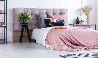 乳胶床垫怎么铺床上 乳胶床垫如何铺床