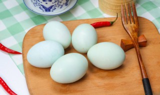 熟鸭蛋放冰箱能放几天 熟鸭蛋放冰箱能保存多久