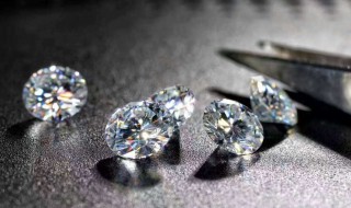 水钻和钻石的区别（施华洛世奇水钻和钻石的区别）